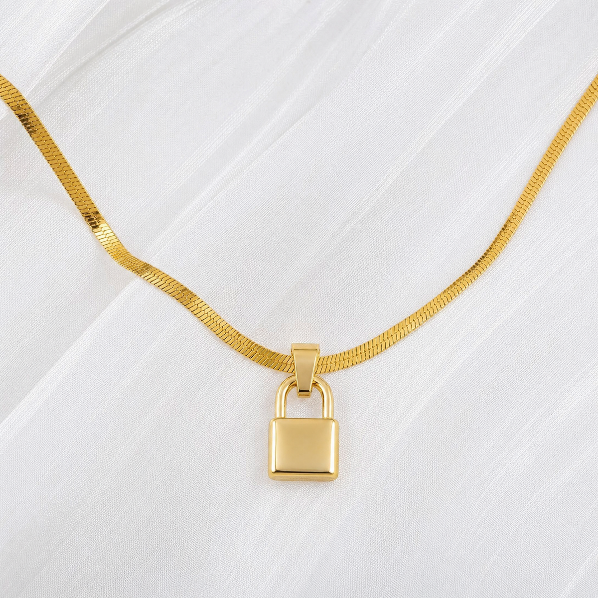 Snake Chain + Pinky Promise Lock Pendant Set