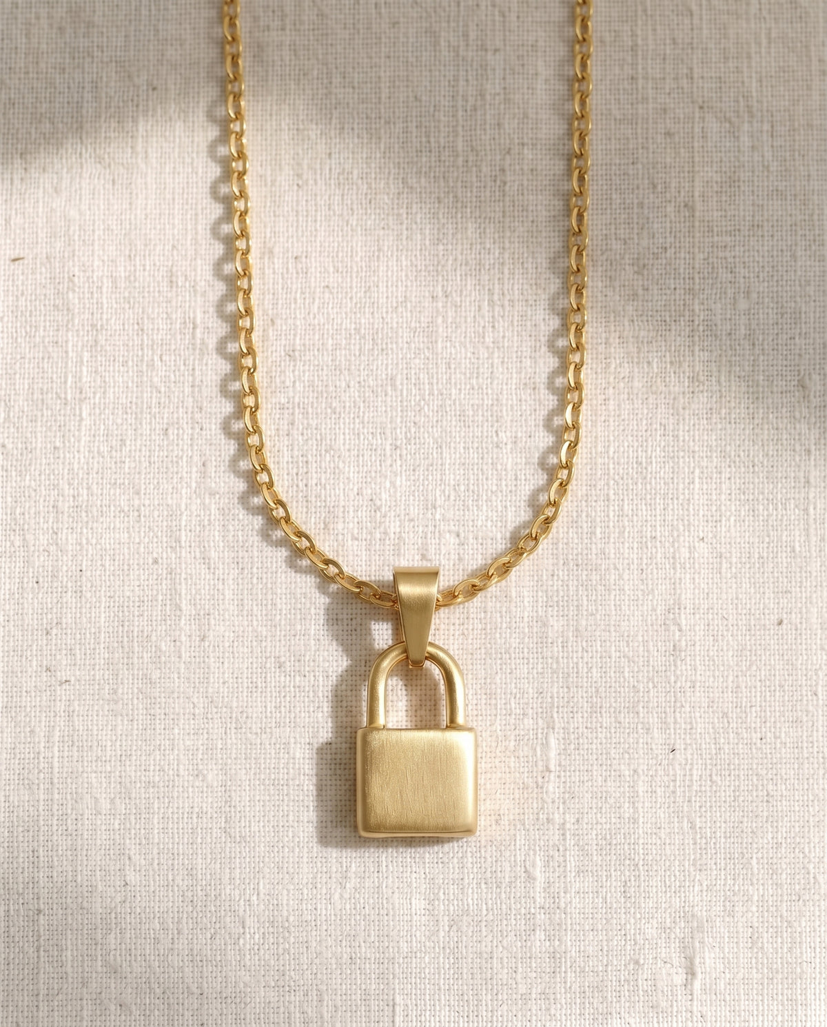 Cable Chain + Pinky Promise Lock Pendant Set